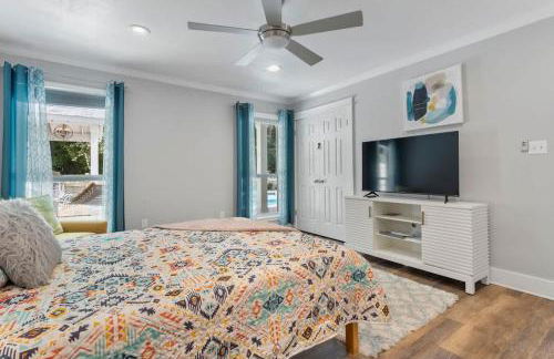 Luxury Bayou Experience with Pool and Outdoor Kitchen - Foto 8