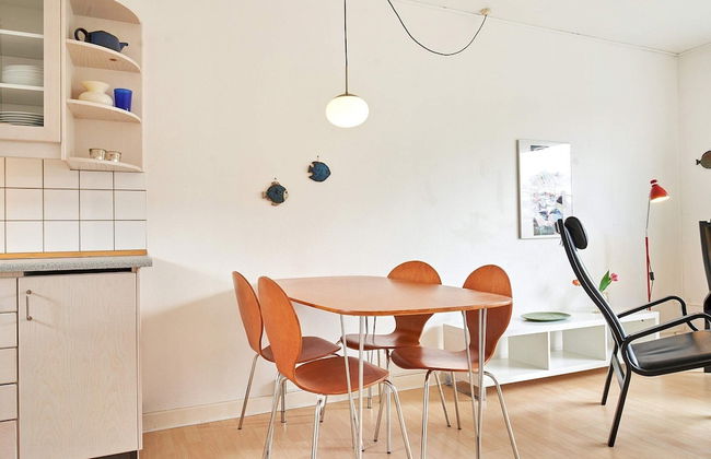 2 Person Holiday Home in Aakirkeby - Foto 16