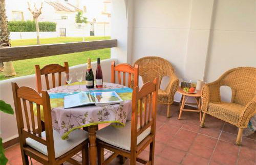 FABULOUS 2 BED 2 BATH APARTMENT ! - Foto 18