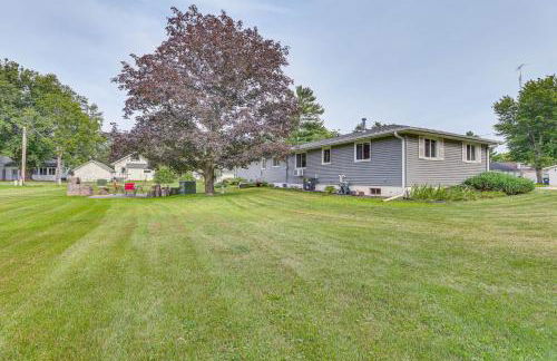 12 Mi to Castle Rock Lake Serene New Lisbon Home! - Foto 19