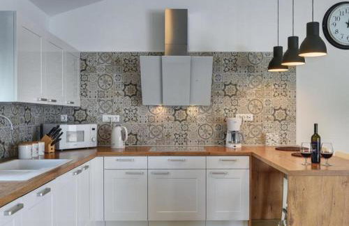 Holiday house in Nedescina with Terrace, Air conditioning, Wi-Fi, Washing machine (4816-1) - Foto 11