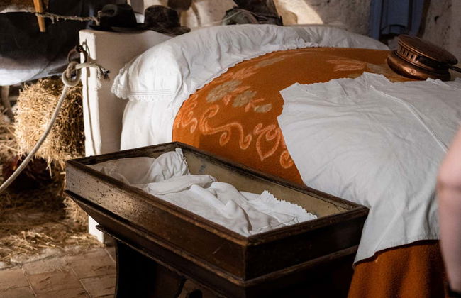 Cementerio lombardo, iglesia de Santa María de Idris y casa cueva - Foto 2