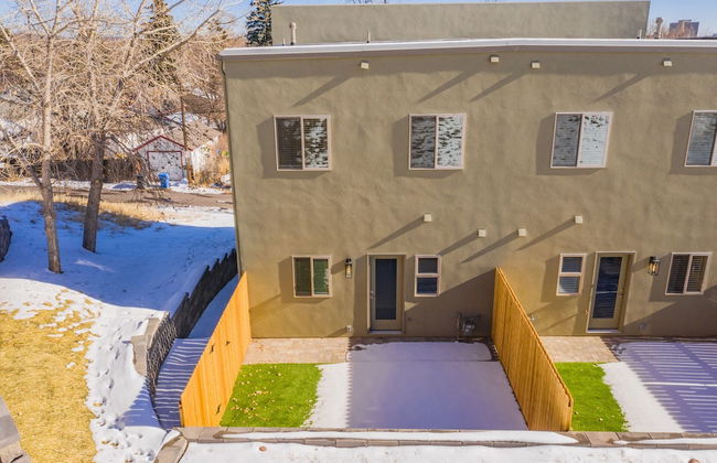 Modern Rooftop Patio New-build Townhome in COS - Foto 50