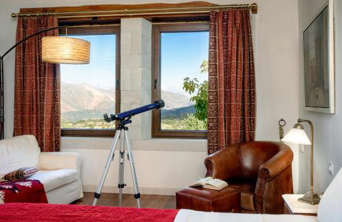 Nassibe Estate - Photo 38