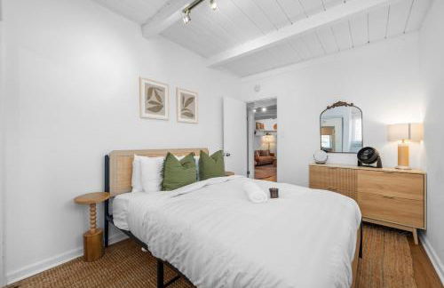 Modern Eclectic 2BR Near Petco, Balboa Park & Zoo - Foto 7