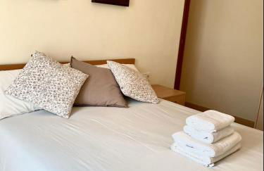 Apt Familiar con vistas al mar - Foto 18