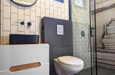 Przeszklony Tiny House w Lesie - Foto 7