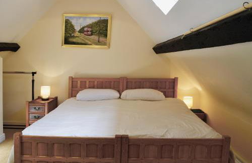 Porter's Lodge - Photo 7