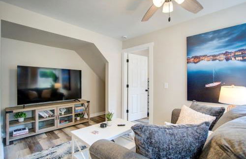 In-Unit Washer & Dryer with AC - Pets ok - Fenced yard - Foto 10