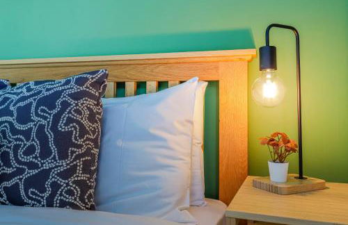 Noah Suite - Central 2BR Apartment with Parking & WIFI - Foto 2