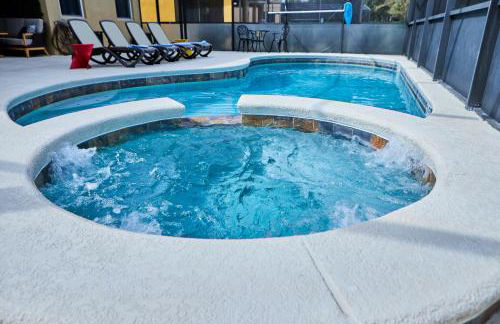 Spacious 6BR Villa with King Beds, Pool & Spa - Foto 6