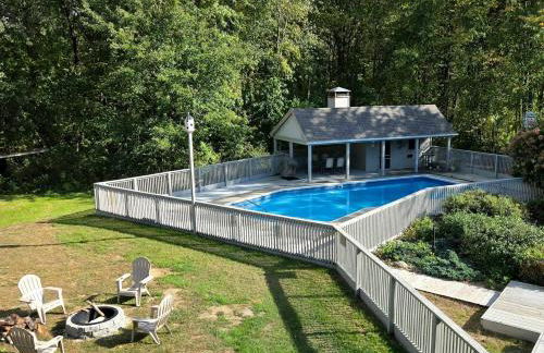 Large Villa 5 Beds, 3 Baths, Firepit, Cozy Stay - Foto 14