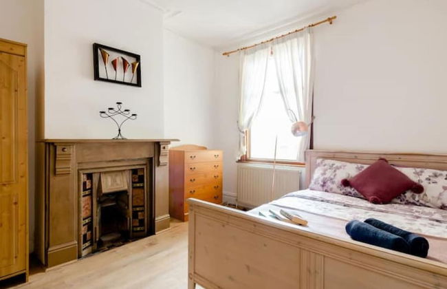 Stunning 2-bed Apartment in Dartford - Foto 6