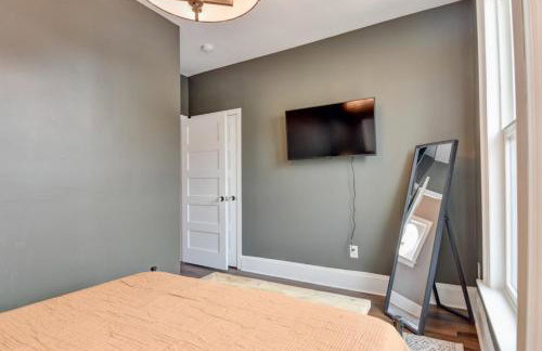Downtown Milwaukee Area | 4BR Home | Sleeps 14 - Foto 16