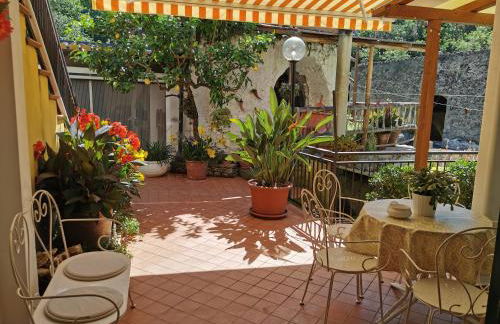 "Lemon Tree House"for Climbers and Mtb - Foto 22