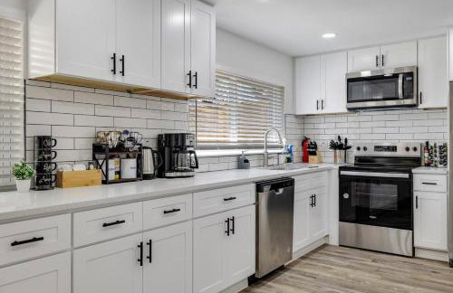 Frisco Getaway Hometel w the Spa and Outdoor Kitchen - Foto 49