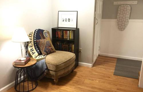 ~*Pet Friendly 30min to Downtown*~ THE BOSTONIAN - Foto 5