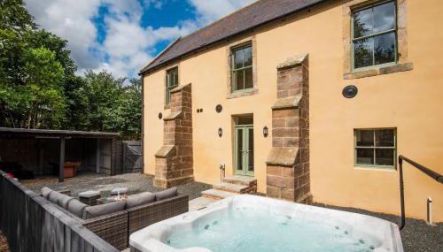 Northumberland Hot Tub Haven for 10 in 5 ensuite bedrooms - Foto 2