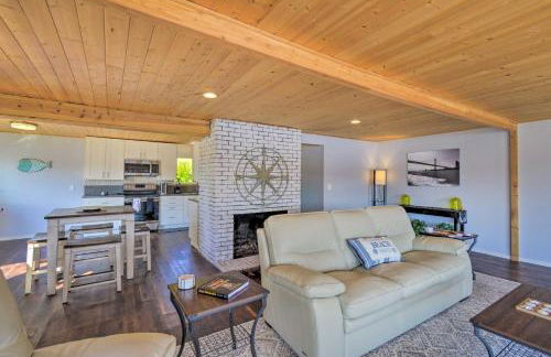 Waterfront Gig Harbor Home with Furnished Deck - Foto 3