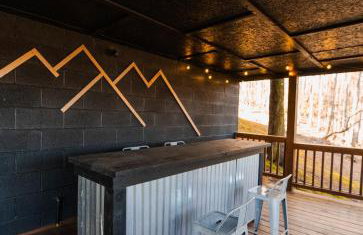 Quiet Ellijay Cabin 2 Master Ensuites, Stunning Views, Hot Tub, Dogs Welcome - Foto 28