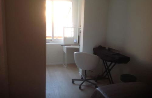 Appartamento zona porto a 10 mn a piedi dal mare - Foto 13