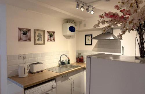 2 Bedroom Flat by Haggerston Station - Foto 12