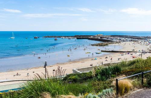 3 Bed in Lyme Regis 92029 - Photo 8