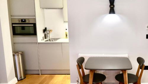 Stylish Studio Apartment, ensuite, kitchenette - Foto 3