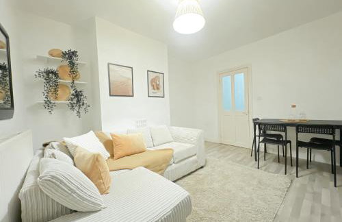 Urban Oasis with Private Garden - Foto 9