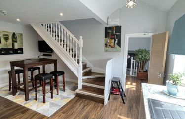 Moseley Village Apartments - Foto 2