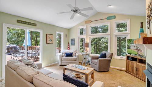 Reel Relaxed - Lakefront w/ Private Dock! - Foto 5