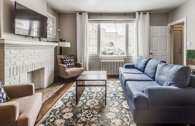 Great 6 Bedroom Peaceful Family Retreat in the University District - Foto 4