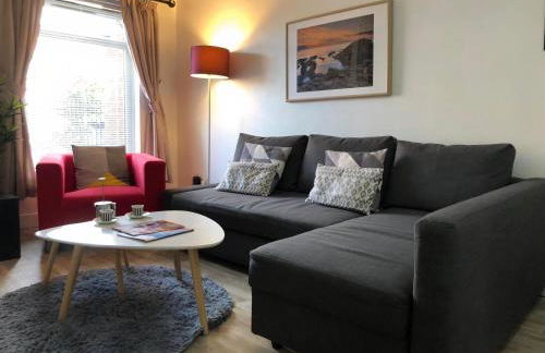 Great Location - City Centre - Parking - 4 Beds - 2 Bedrooms - Foto 6