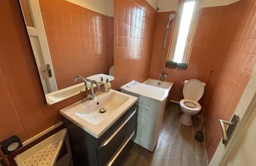 Sympho Home 4 personnes Accès rapide autoroutes Metz Un Séjour à Part - Foto 6