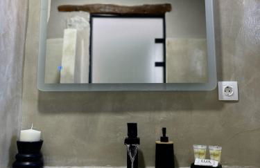 Sonia`s luxury apartment with jacuzzi - Photo 16