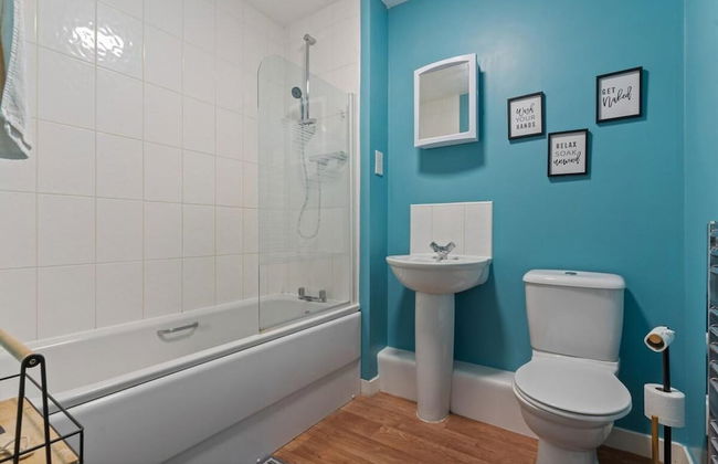 Tranquil Telford Retreat With 2 Bedrooms - Foto 16