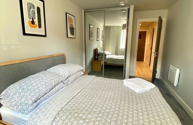 One bed modern flat with terrace - Foto 3