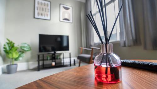 2 Bed-Town Centre-Free Parking - by Holiday Homes - Foto 4