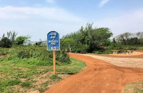 Sun & Salt Beach Pad - Cozy, Cute & Tail-Wagging Approved! - Foto 33