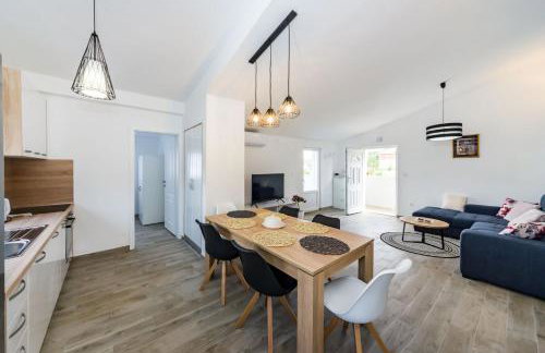 Apartmani NEVA, Pridraga - Foto 9