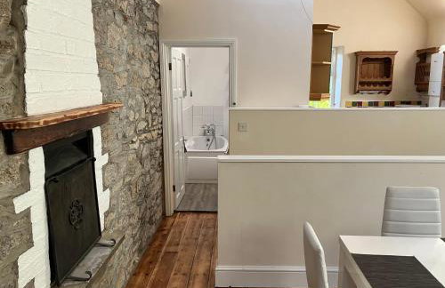 Lovely cottage in Penryn centre with parking - Photo 12