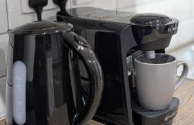 Spacious 5BR Family Home By WillCo Property Short Lets & Serviced Accommodation Derby With Games & Perfect For Contractors - Foto 4