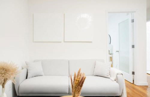 49-3B Newly renovated 2BR WD Midtown East - Photo 6