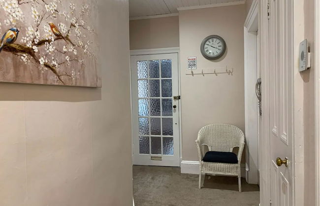 JOIVY Adorable 1 Bed Flat Near West End - Photo 19