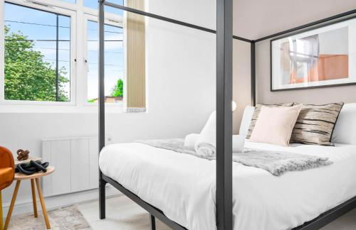 Stylish Apartment - High Speed Internet & Free Netflix - Near City Centre - 2MR - Foto 8