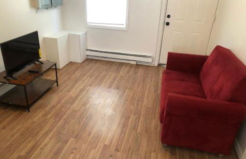 Private one-bedroom and one-bathroom apartment with private street entrance in convenient area, MetLife Stadium FIFA World Cup 35 minutes away - Foto 3
