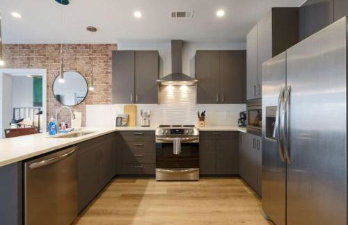 Walk to nightlife, Vanderbilt, Minutes to Broadway - Foto 6