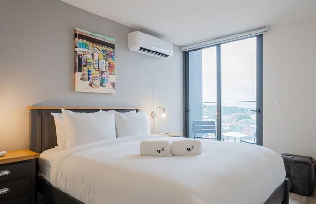 Amazing 1BR in Santa Ana - Photo 3