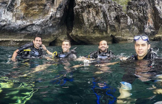 Buceo en el Parque Marino de Phi Phi - Foto 9