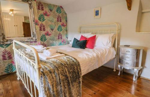 Upper Cottage - Photo 26